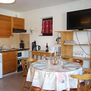 studio-saint-gervais-den-haut.hotels-rhonealpes.com/