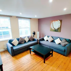 brick-lane-1-bedroom-apartment-near-to-liverpool-st.cambridgehotelsuk.com/