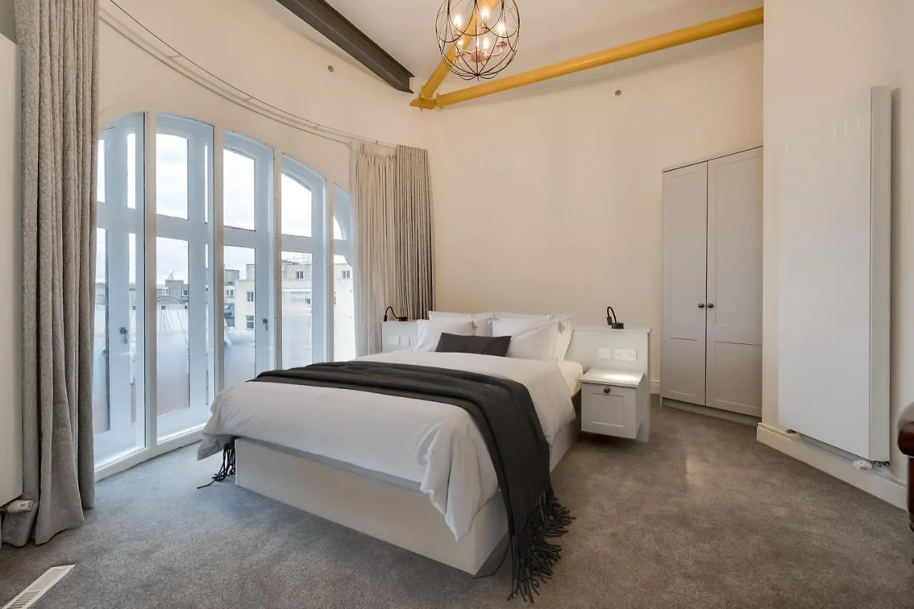 Castle Buildings Apartment Belfast