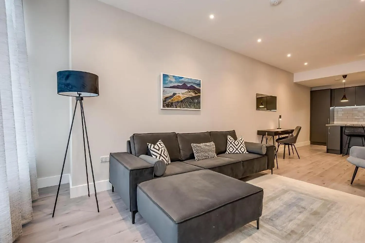 Castle Buildings Apartment Belfast